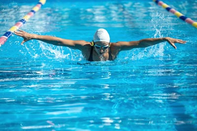 Cranberry gehört zum festen Ernährungsplan von Schwimmerinnen